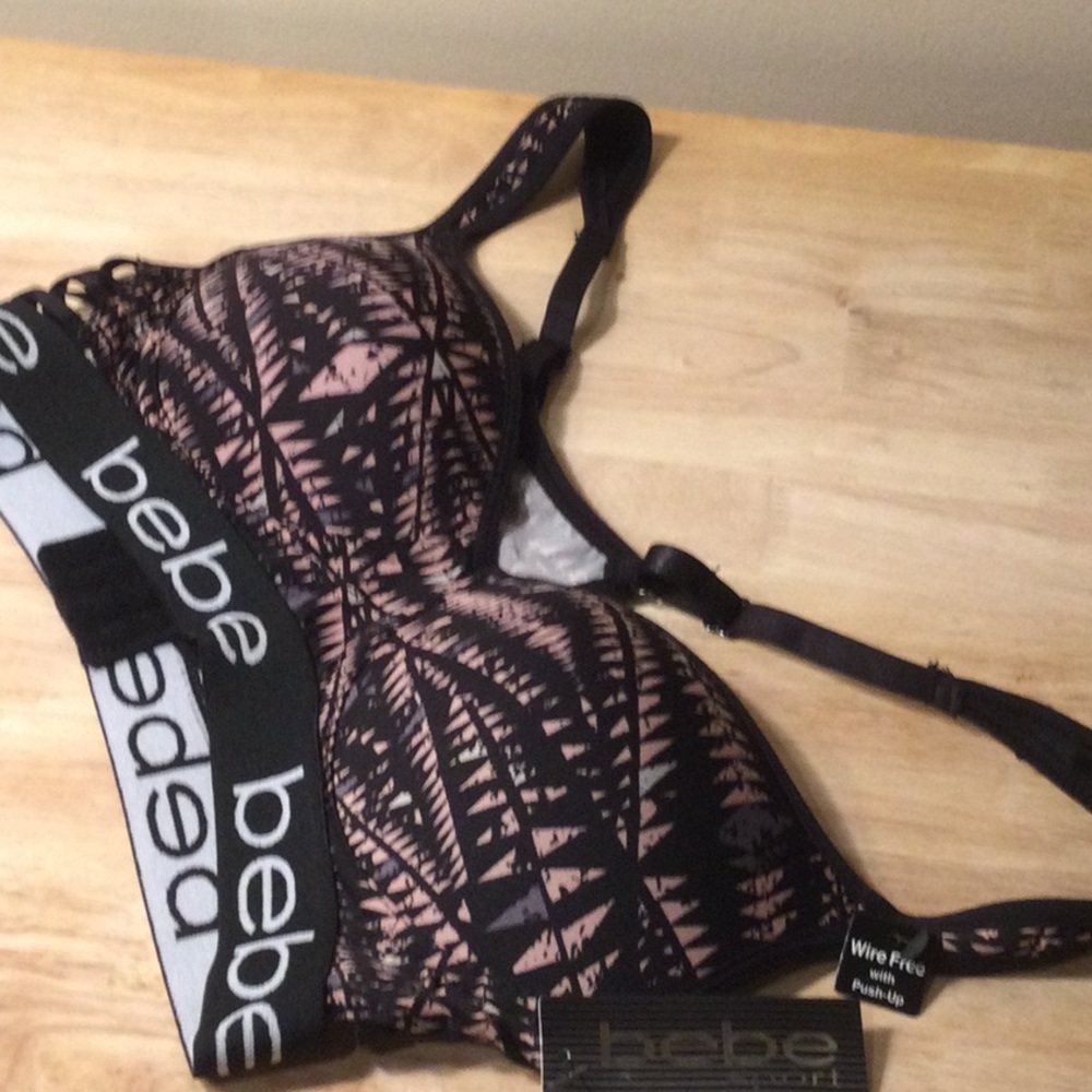 Wireless Push-Up Bra by Bebe Sport Small 34A/32B